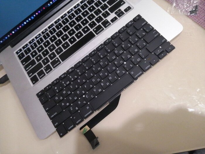 Вот новая клавиатура, купил за 990 руб и набор болтиков за 180 руб.