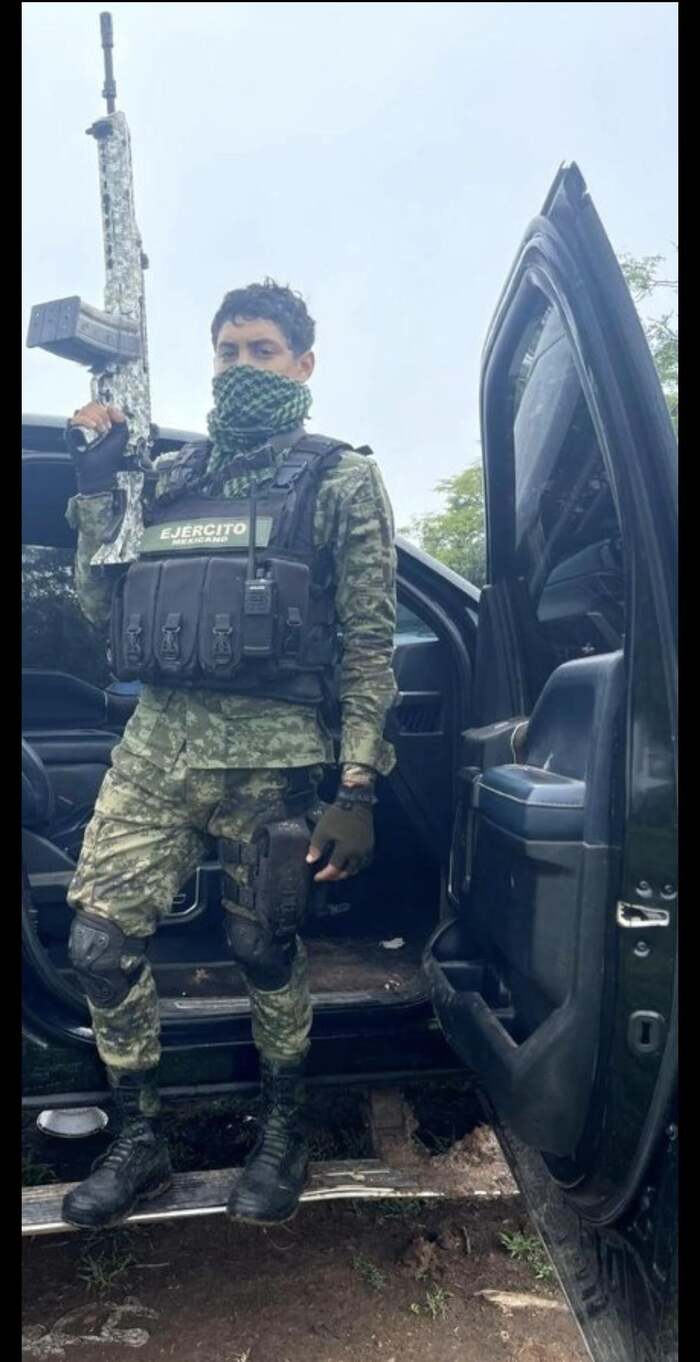 Боевики картеля Caborca