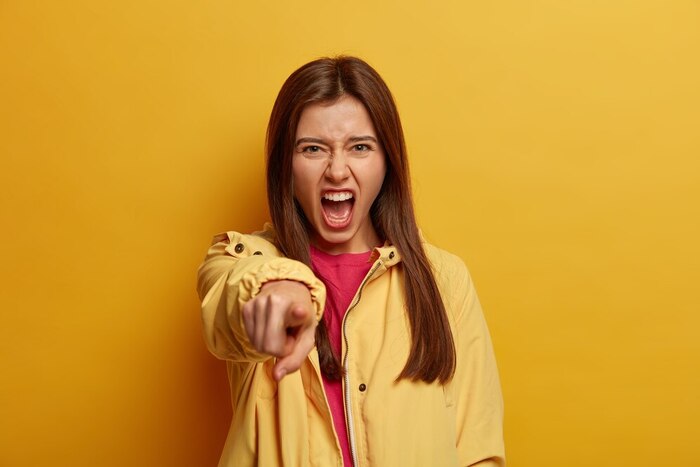 ссориться с мужем из-за каких-то пустяков