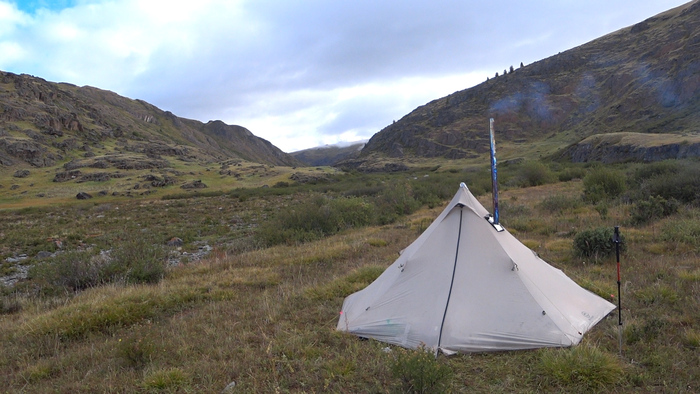 Место ночевки на слиянии ручья и реки