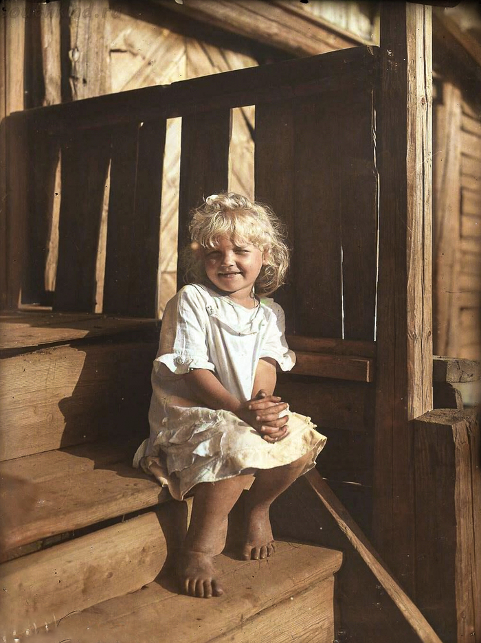 Как жили в Ленинградской области 100 лет тому назад? Исторические кадры из жизни крестьян в цвете. Часть II Старое фото, Фотография, СССР, 1920-е, История России, Колоризация, 20 век, Ленинградская область, Крестьяне, Деревня, Историческое фото, Длиннопост