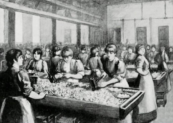 Белый фосфор исключительно ядовит: смертельная доза для человека – менее одного грамма. Оставляет ожоги на коже