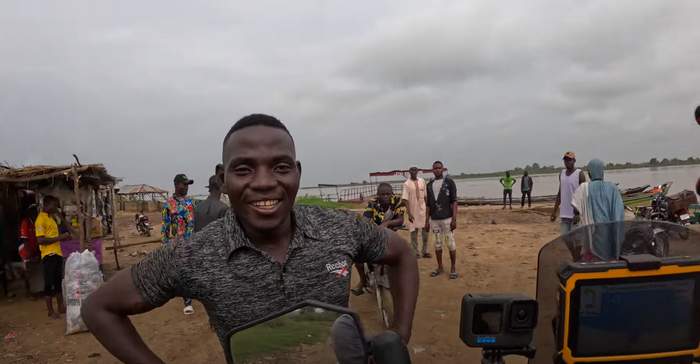       .         ,    40 000 .