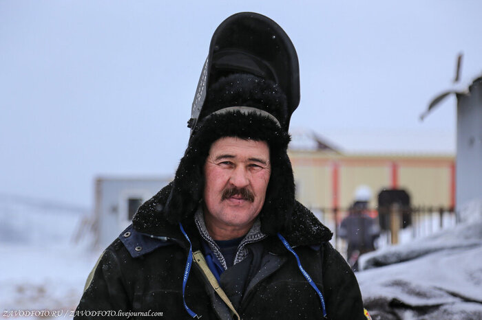 Из серии «Именно они делают Россию великой» / снято мной на стройке ТЭЦ «Гросс» в Якутии