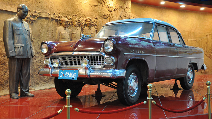Dongfeng CA71&#x2011;  Simca  Mercedes-Benz