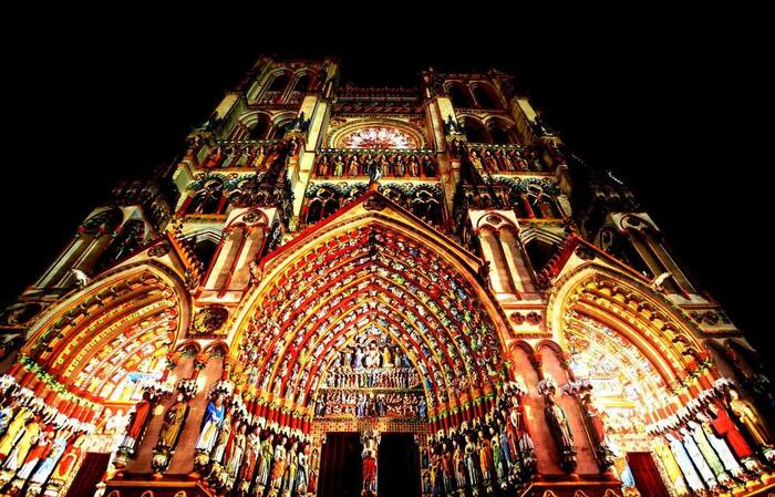 А вы знали, фасады некоторых средневековых готических соборов когда-то были яркие и красочные! Франция, Готика, Архитектура, Собор, Длиннопост