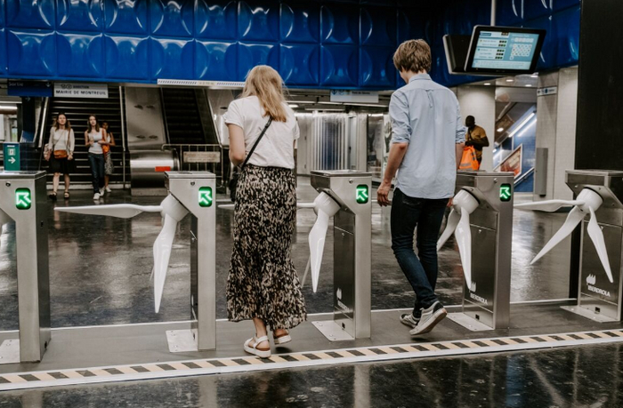 Турникеты парижского метро превращают движение пассажиров в электричество