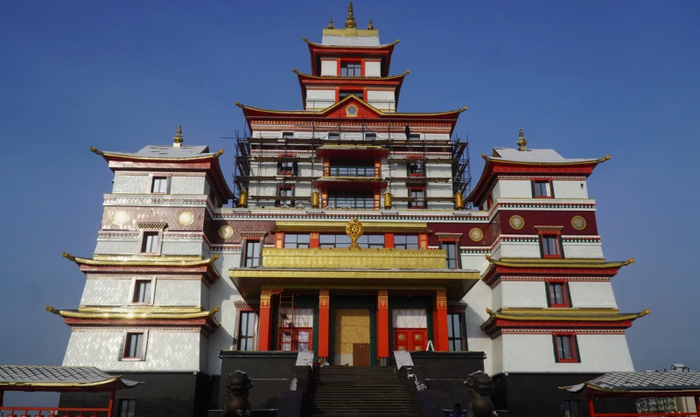 Монастырь Тубтен Шедруб Линг (Тува)