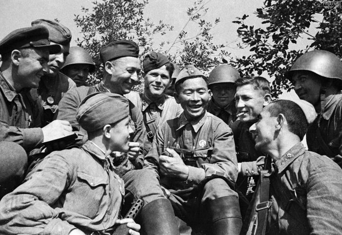 Как таёжный шаман уничтожил 386 фашистов Военная история, СССР, Сделано в СССР, Герои, Снайперы, Великая Отечественная война, Забайкалье, Вторая мировая война, Фотография, YouTube, Видео, Длиннопост