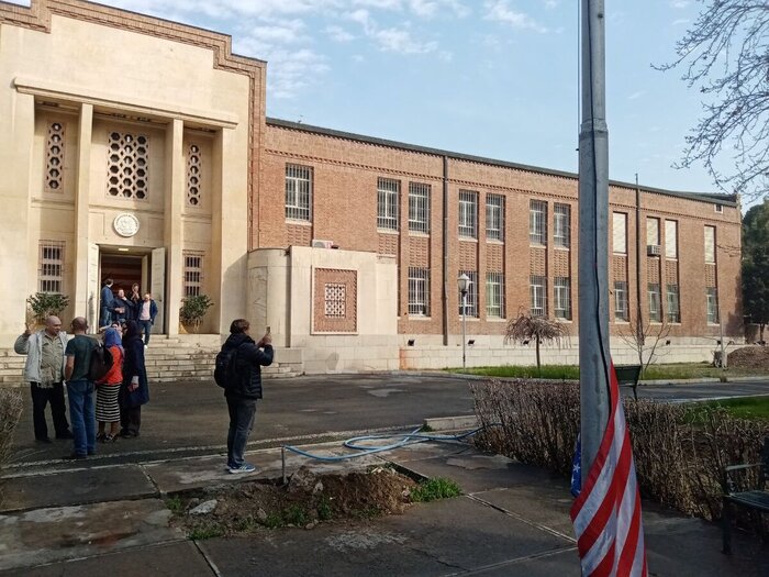 Бывшее посольство США в Тегеране