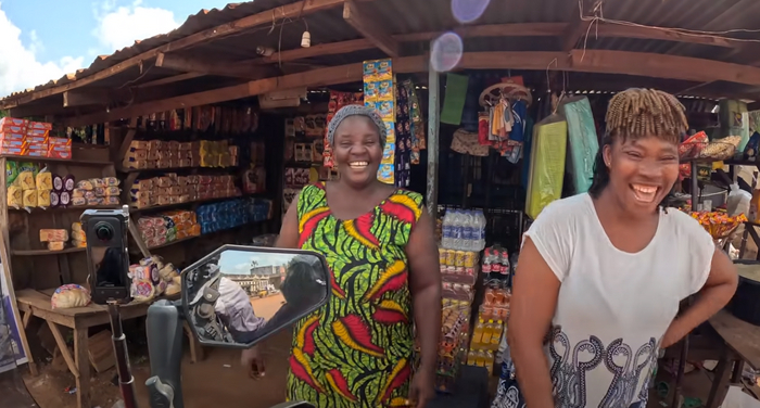      ,    ,  ,     - " , !?",           .