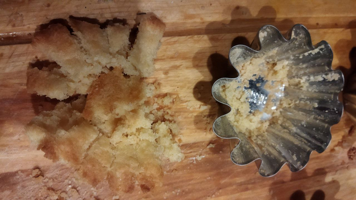 результат без предварительного смазывания формочек.