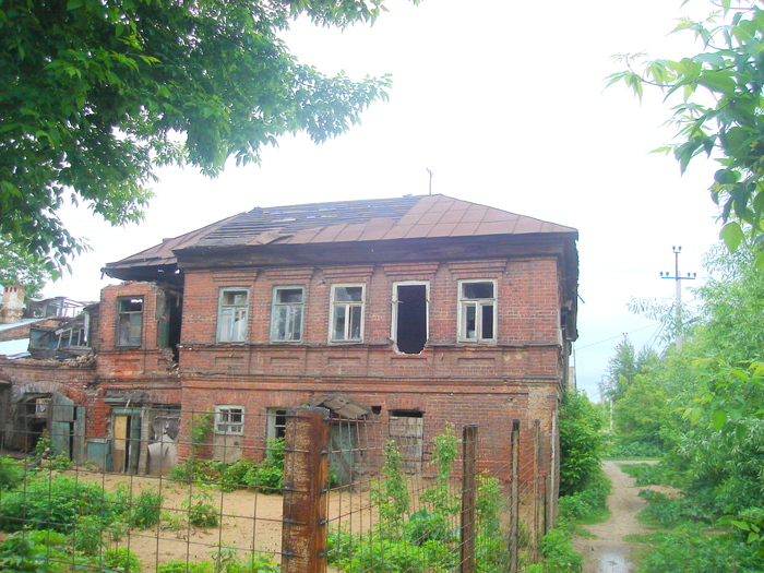 Ул. Большая, 85, 2008 год (фото Ильи Евлампиева).