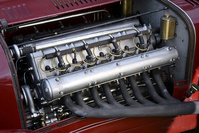 Maserati V4 – это четыре литра о шестнадцати цилиндрах!