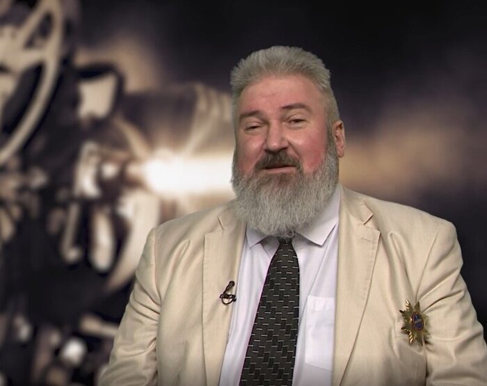 Руслан Артеменко - старший научный сотрудник Департамента развития коллекций Политехнического музея.