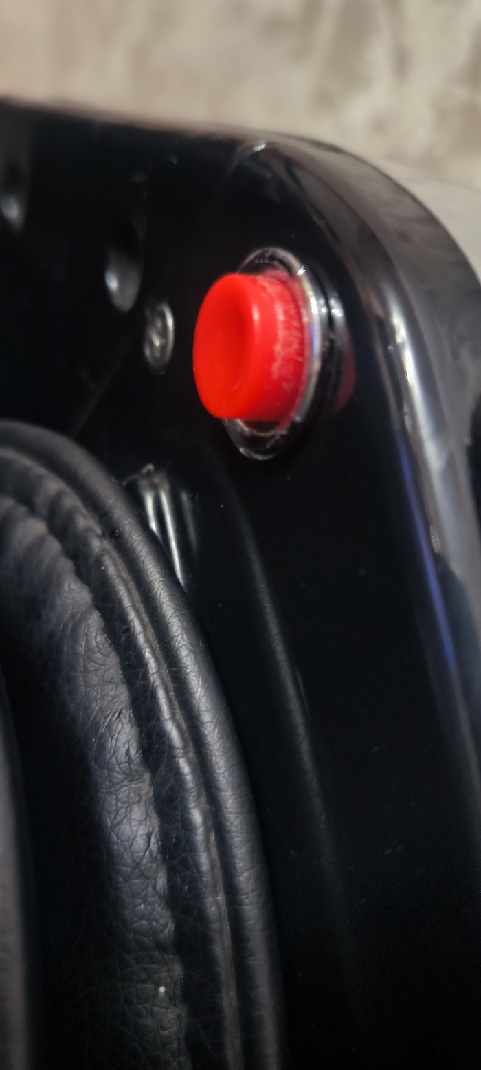 Кнопка без фиксации