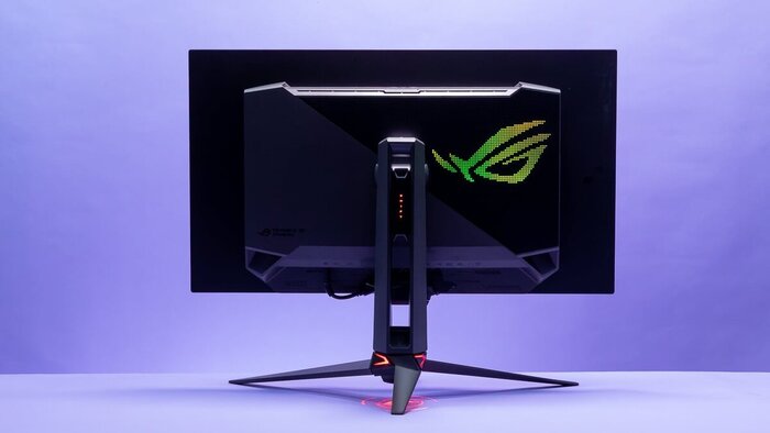 Asus ROG Swift: ����