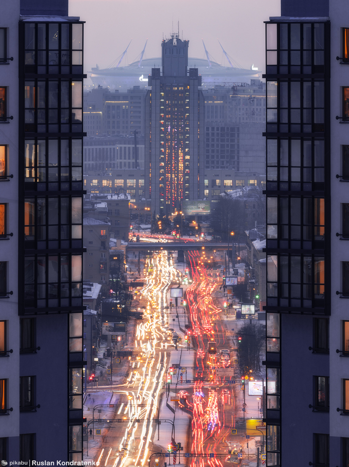 БЦ Радуга и Газпром Арена