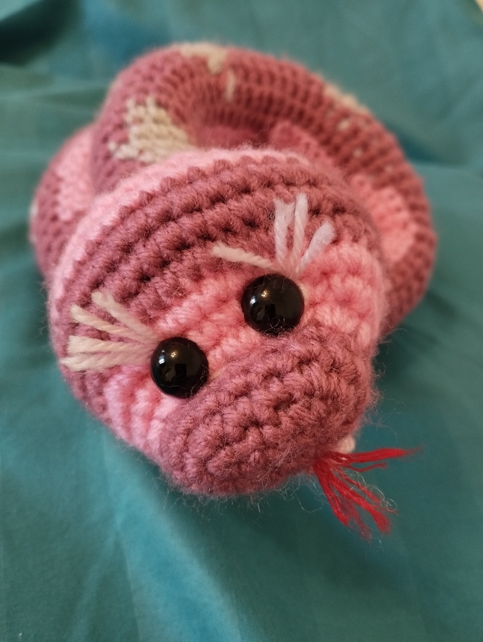 Розовый удав!