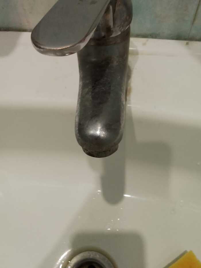 Я и сам своего рода сантехник