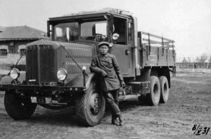 ������������� ���� �� �������� ������, ��� ��� ��������� � ���� ���������� �������. �������� (1931 ����) ����������������� ������� �������� ���������� ���������� ������������ Büssing-NAG GL6 ����������������� 3 � �� ������ �. �. ��������.