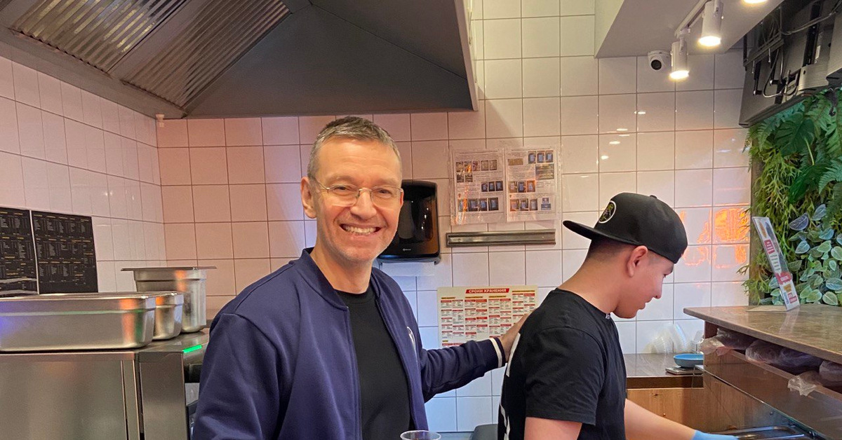 Открыл кафе-шаверму в СПБ в 48 лет: выходим в плюс и боремся с ...