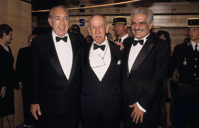 Старая гвардия: Энтони Куин, Хосе Феррер и Омар Шериф были рады встрече.