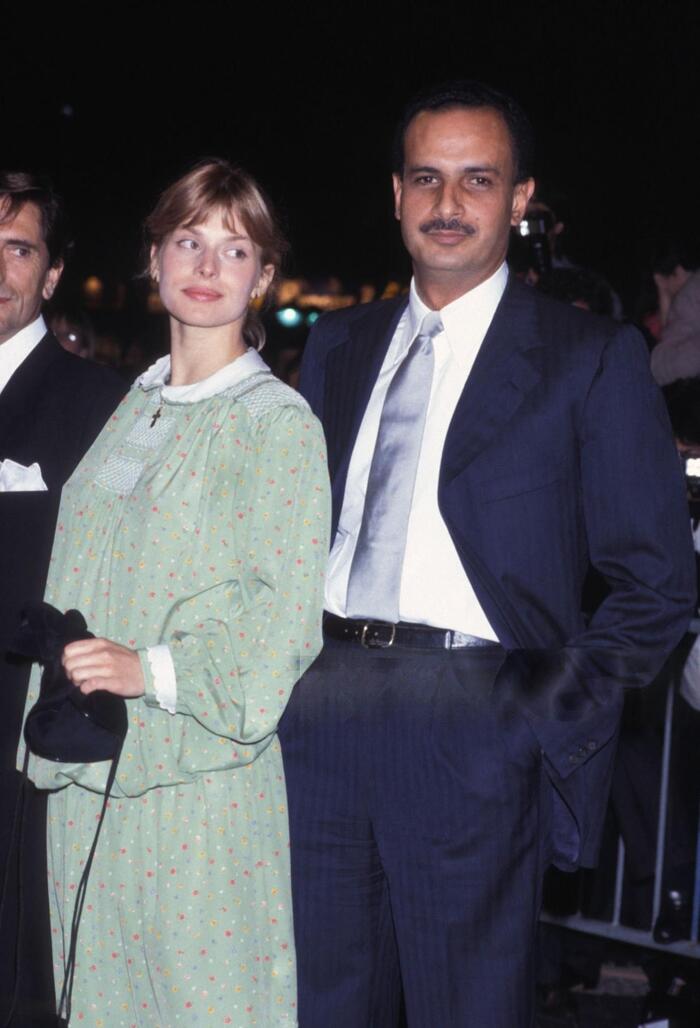 Настасья Кински позировала на фоне мужа