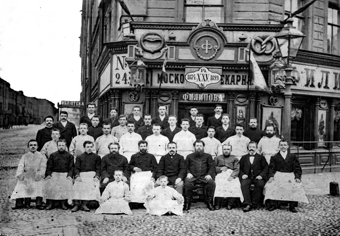 СПб. Московская пекарня Филиппова (ул. Садовая, 63). Май 1899 г.