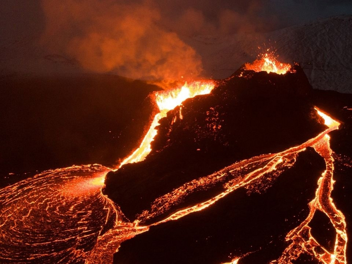 Вулканические продукты