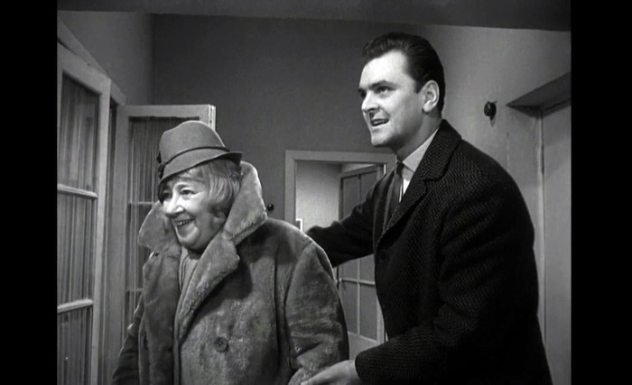 ˸���� �����