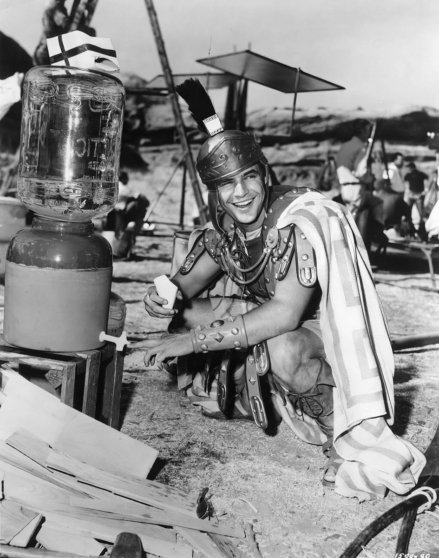 Дикарь в Голливуде — Марлон Брандо Актеры и актрисы, Марлон Брандо, Биография, Культовое, Фильмы, Голливуд, Видео, YouTube, Длиннопост