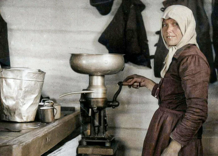 Нелегкая жизнь и судьба Русского села Романовка в Маньчжурской империи. 20 раскрашенных фотографий конца 1930-х годов Старое фото, Колоризация, Историческое фото, Фотография, Маньчжурия, СССР, 1930-е, Репрессии, Староверы, Село, Длиннопост