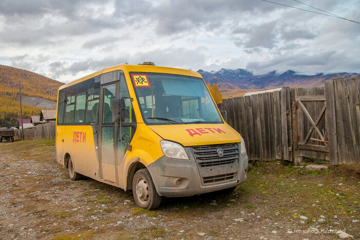Как живет бурятское село Хужир, за которым ничего нет, только горы Деревня, Путешествие по России, Путешествия, Бурятия, Горы, Село, Фотография, Длиннопост, Пейзаж