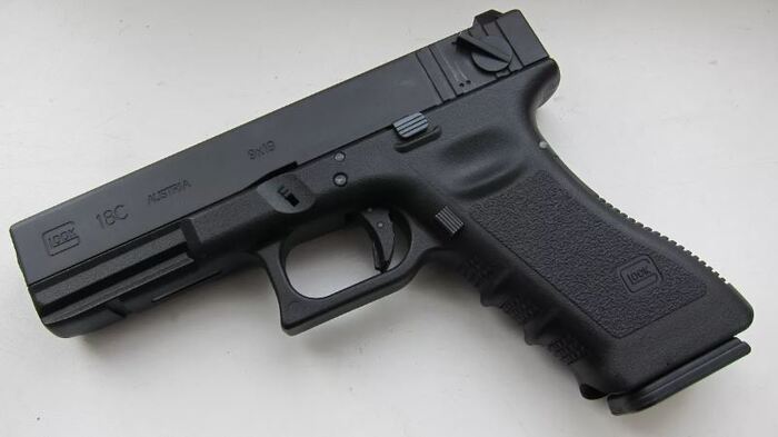 Glock 18