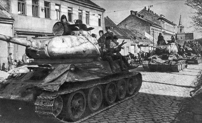     -34-85    (Schwechat)   .