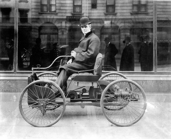     Quadricycle.     Quadricycle.    (.   ),    ,       .