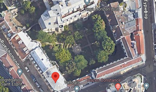 Вид на двор дома 33 rue Lhomond сверху