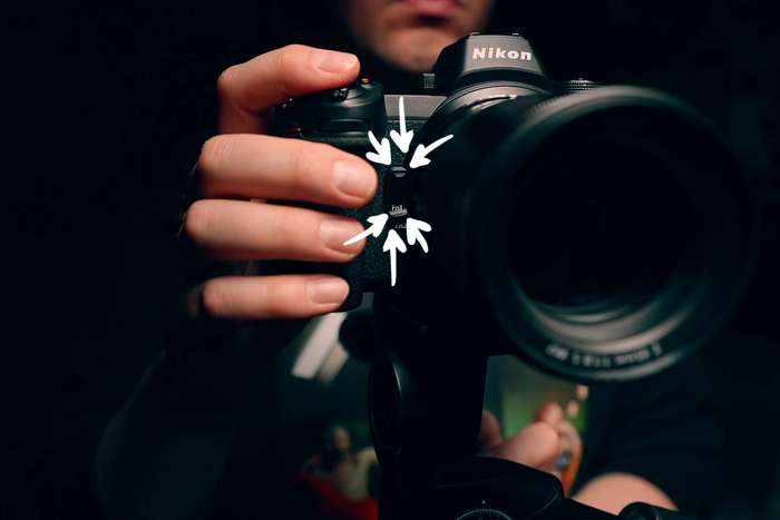 Как “повесить” на отдельную кнопку на корпусе разные режимы фокусировки?