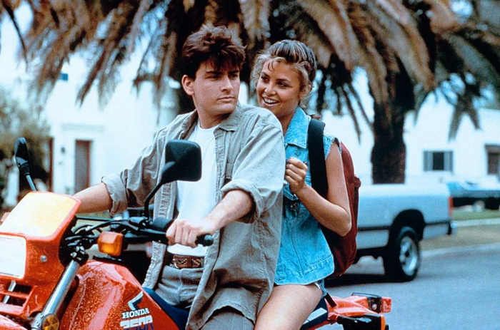 Чарли Шин – редкий гость на экране, хотя его персонаж и подаётся авторами как протагонист