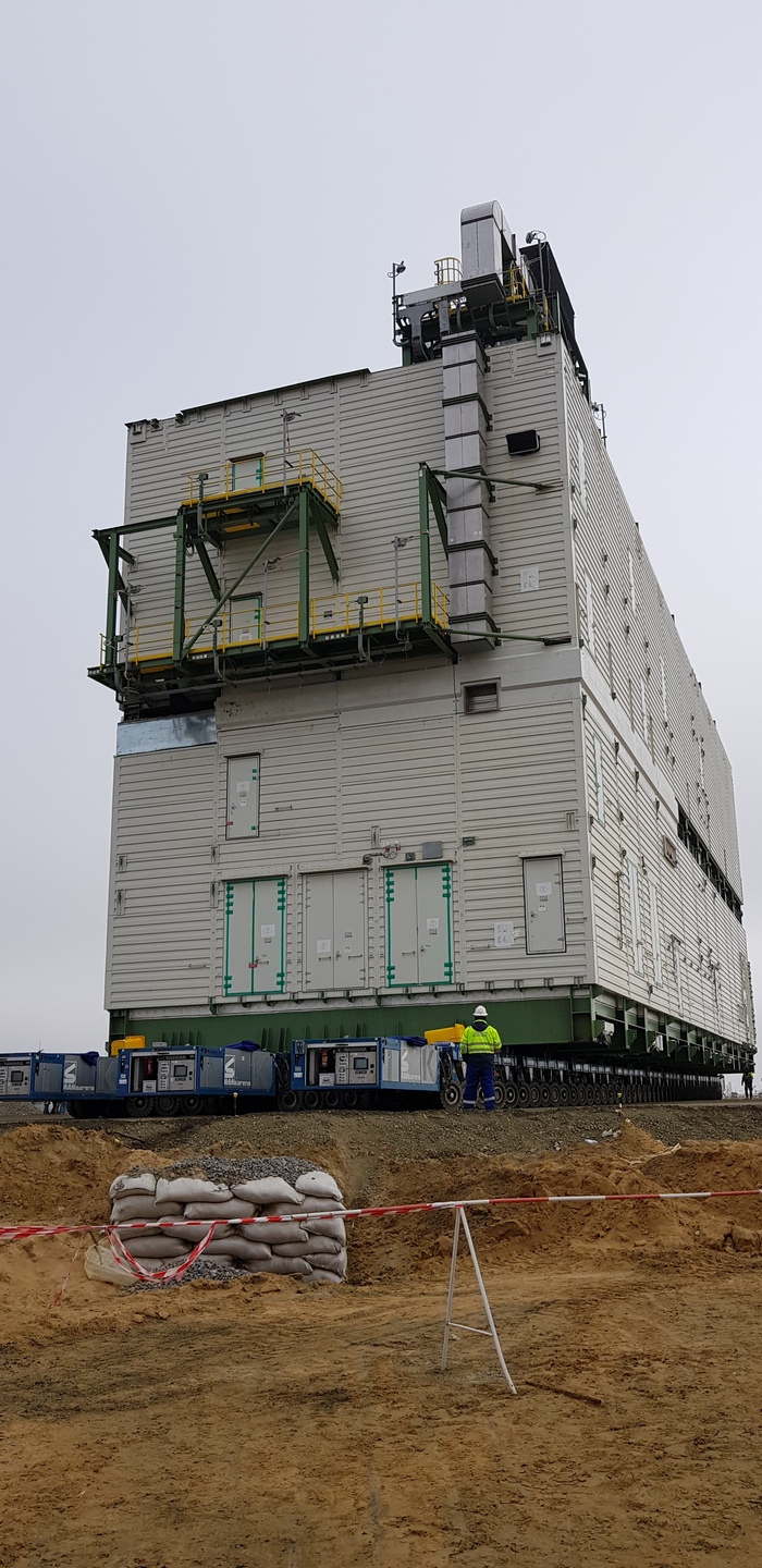 Ответ на пост «XXI век - это не только кошмары и катастрофы»