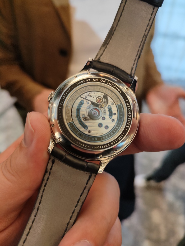 Новые российские часы "Хронотоп" от Антона Суханова