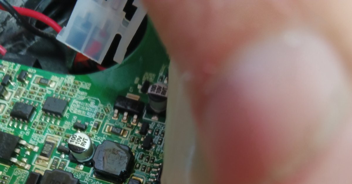 Ремонт платы пылесоса ilife | Пикабу