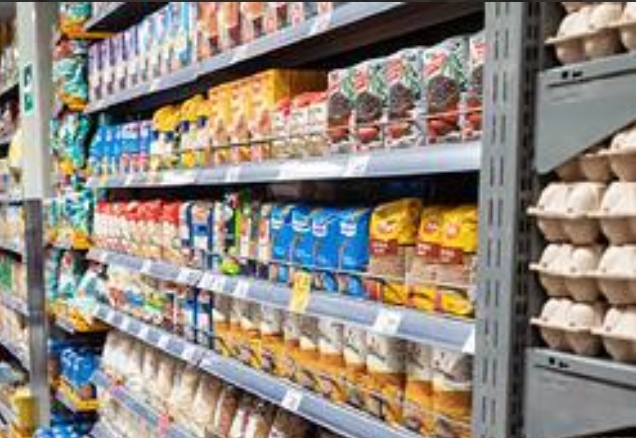 Ну, или хотя бы гречу с яйцами - а почему бы и нет, собственно? Когда это наличие продуктов в холодильнике являлось чем то плохим?