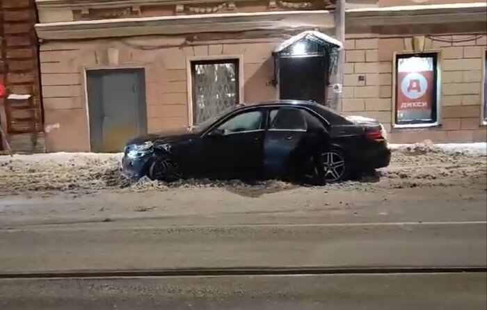 Второй участник происшествия.