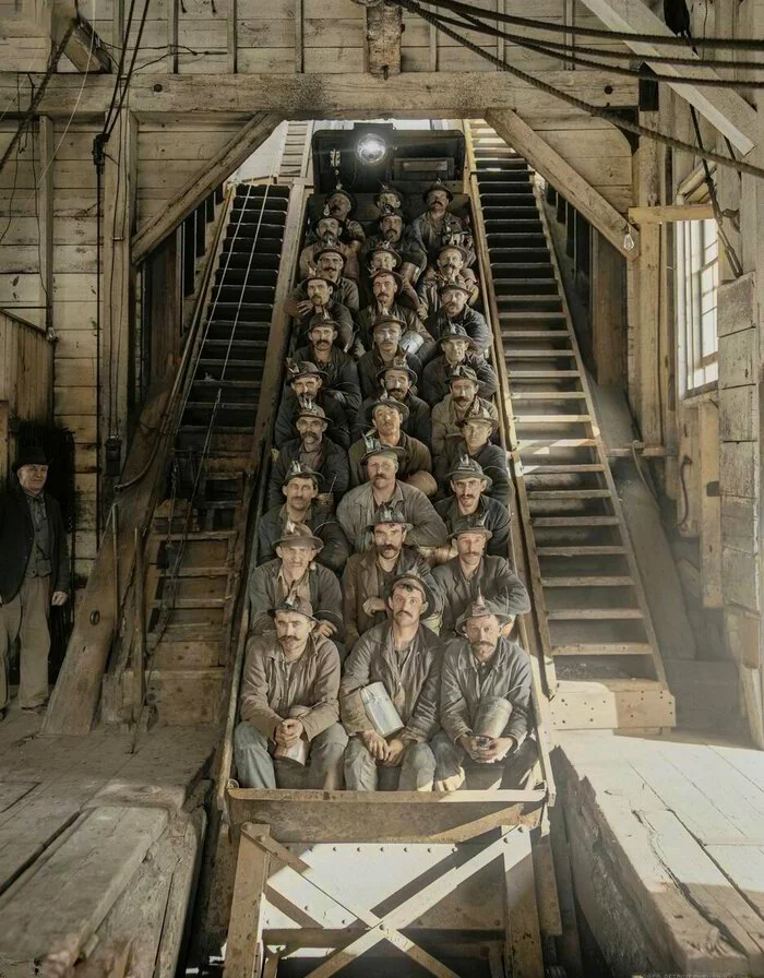 Уникальные исторические кадры из Европы и США, которые перенесут вас в прошлое. 20 раскрашенных фотографий Старое фото, Историческое фото, Колоризация, Фотография, Европа, США, 19 век, 20 век, Англия, Нидерланды (Голландия), Франция, Длиннопост