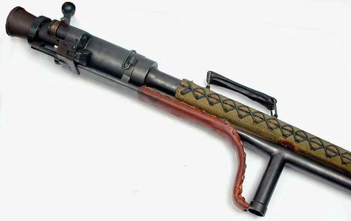 Безоткатное противотанковое ружье Carl Gustav m42