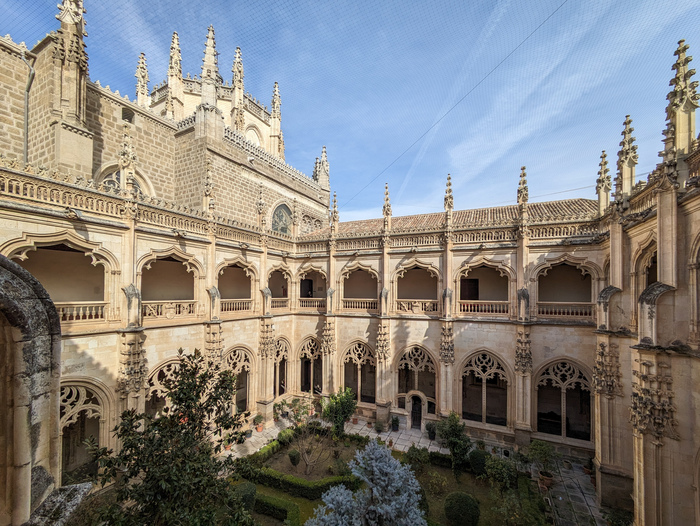 Монастырь Сан-Хуан-де-лос-Рейес