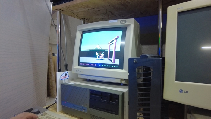 ��������