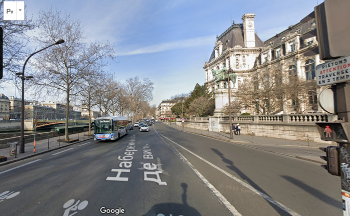 Quai de l'Hôtel de ville - бывшая набережная Вязов в районе ул. Лобо, переходящей в ул. Аршив (ранее ул. Вооруженного человека)